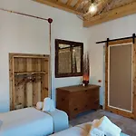 فندق مبيت وإفطار Corte Lusenzo كيودجا