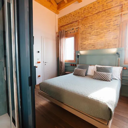 فندق مبيت وإفطار Corte Lusenzo 4*